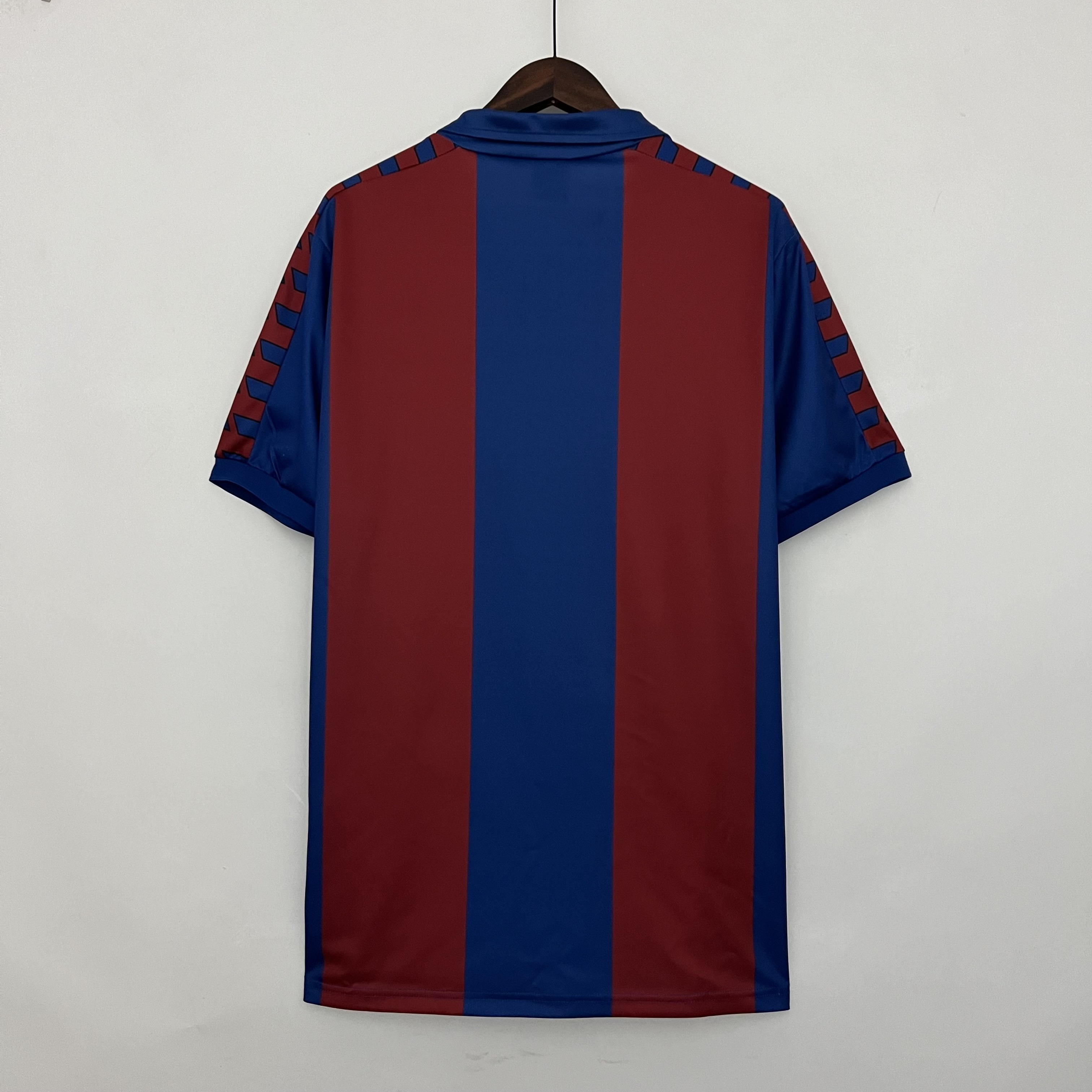 Barcelona Home 80/82