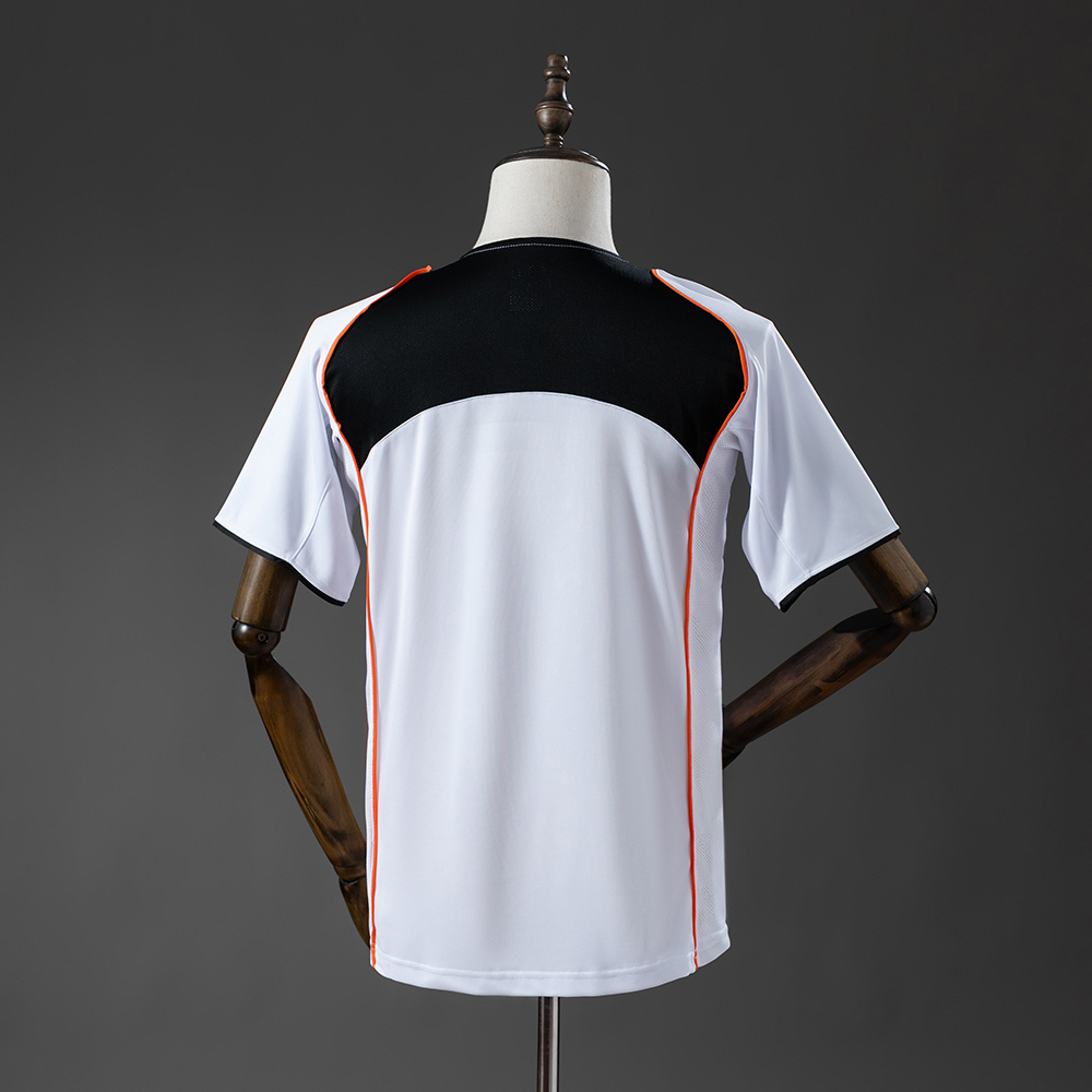 Valencia Home 04/05