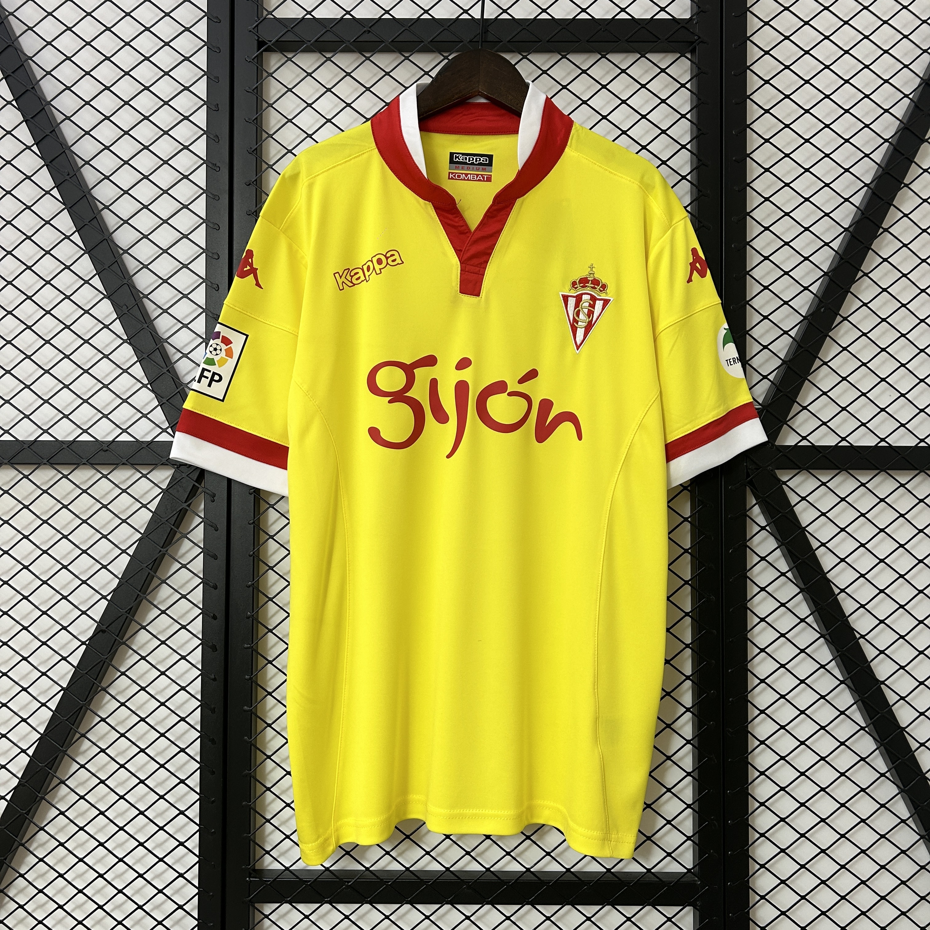 Sporting de Gijón Away 15/16