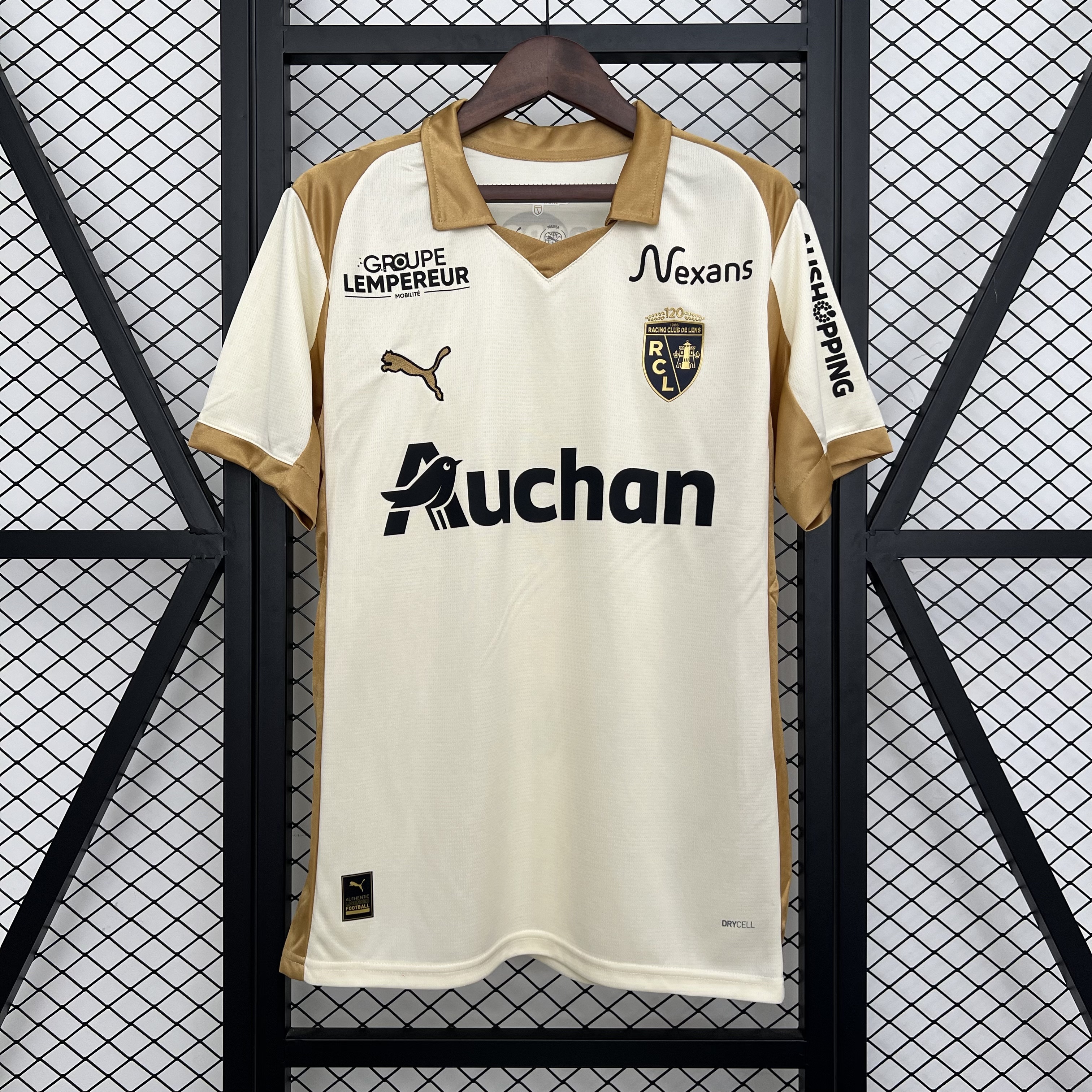 Lens Third Away 25/26