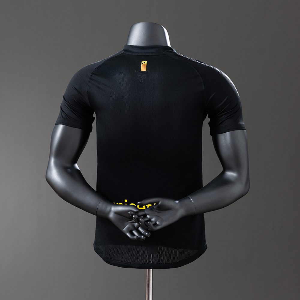 Barcelona Away 11/12