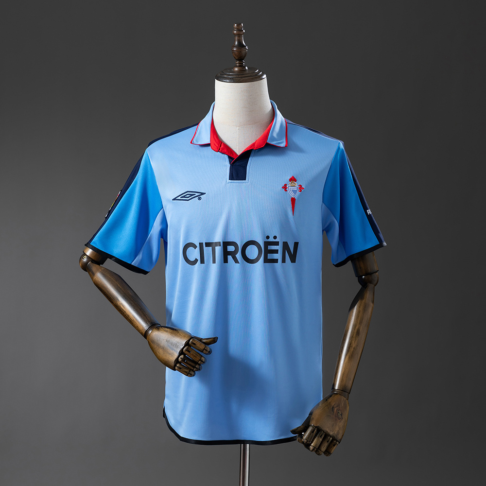 Celta de Vigo Home 03/04