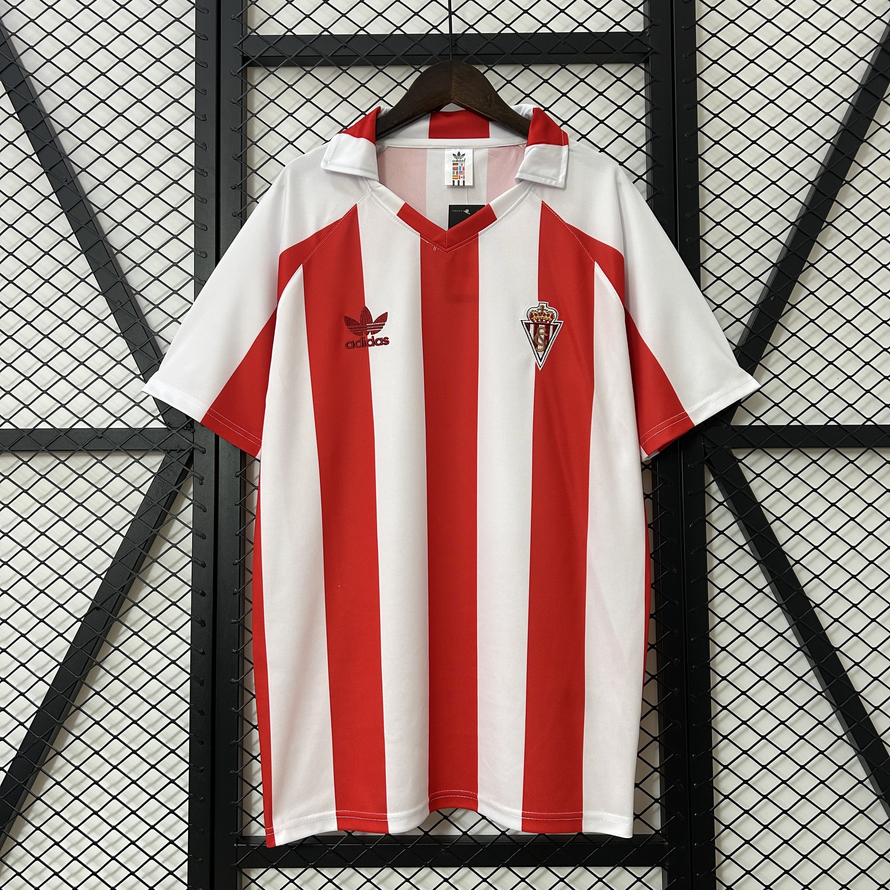 Sporting de Gijón Home 86/87
