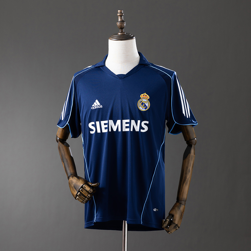 Real Madrid Away 05/06