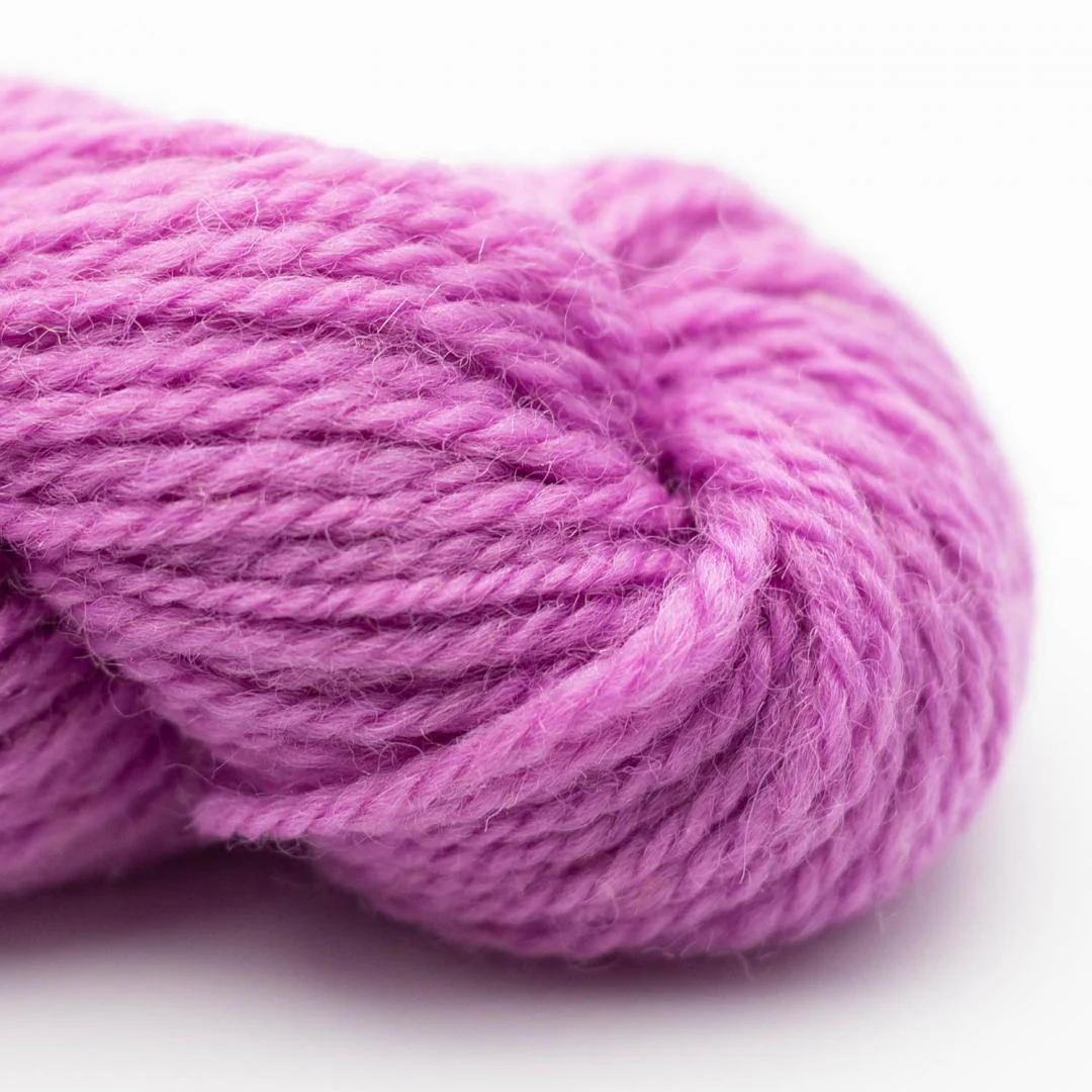 Erika Knight British Blue Wool 25g – Fil bleu britannique en laine fine