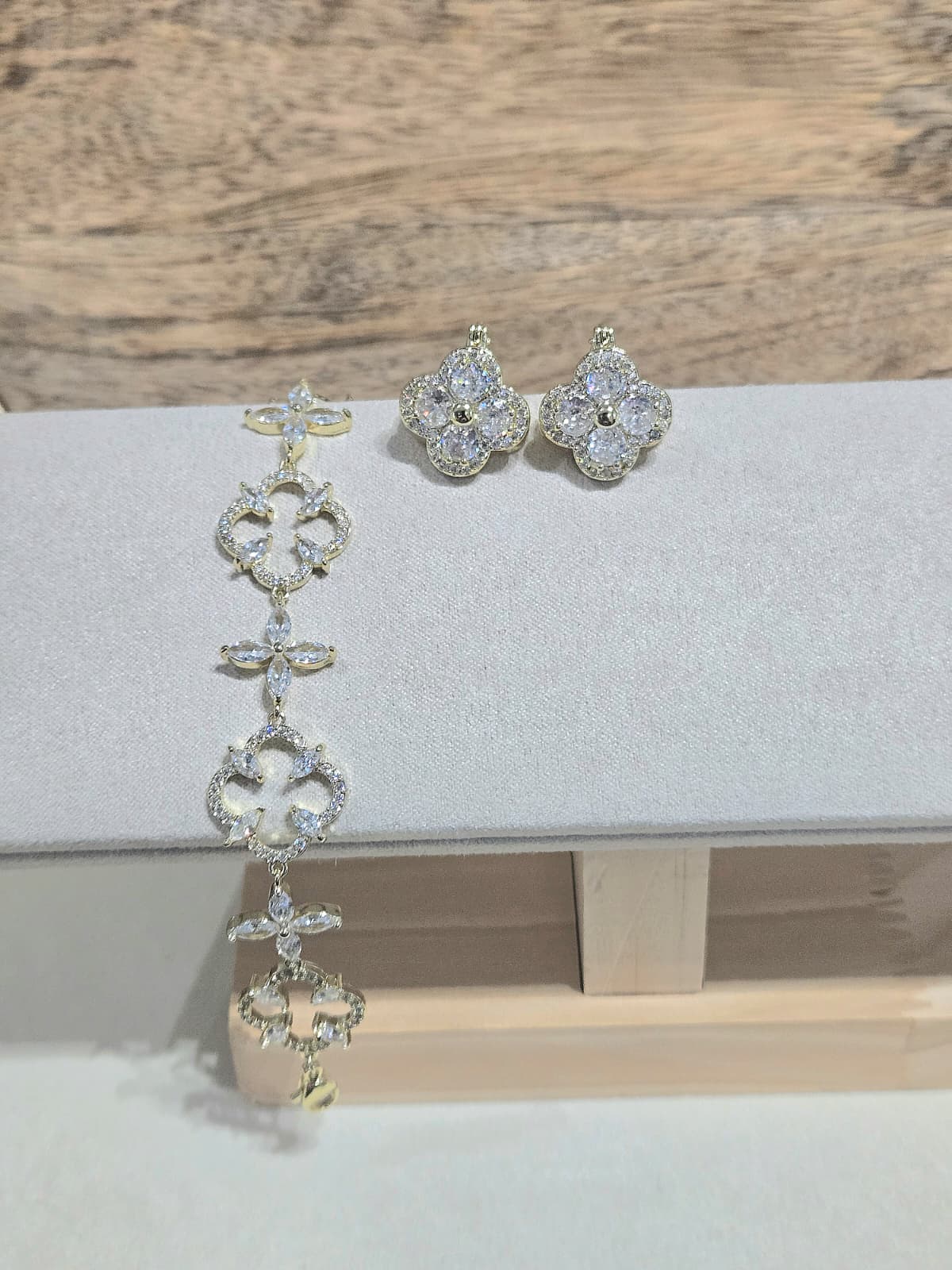 Set Elegant Flower Jewelry