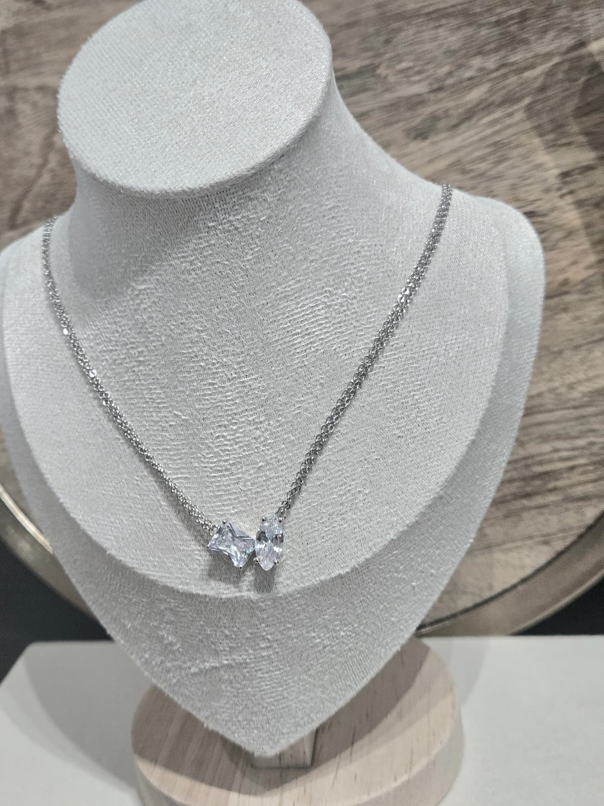 Pendant Necklace gold plated with Zircon