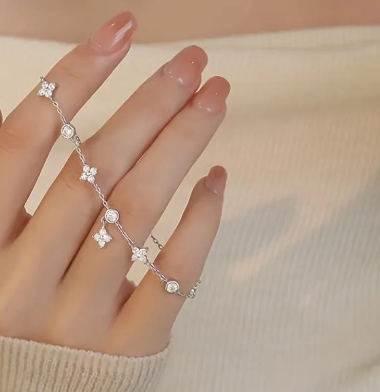 Elegant Silver Bracelet 