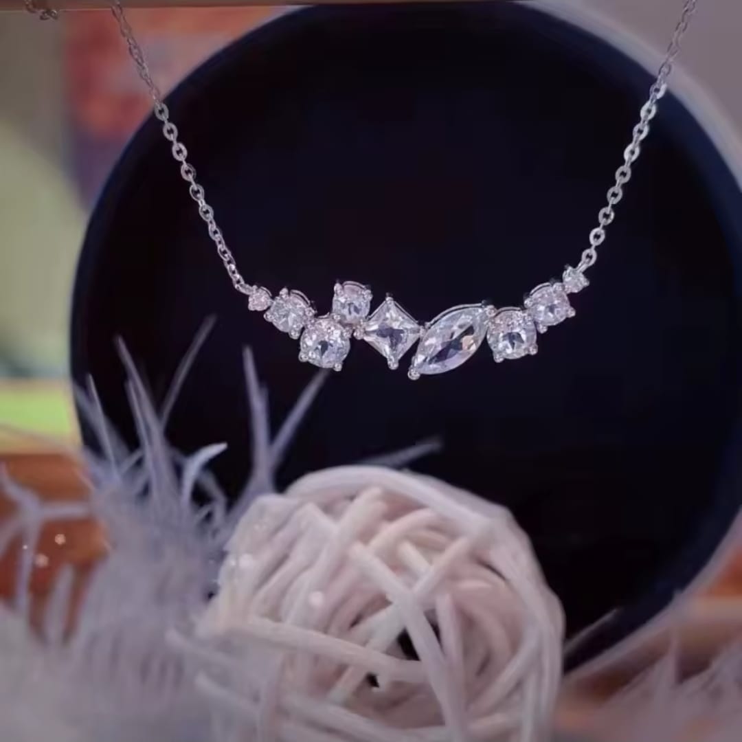 Elegant diamond necklace