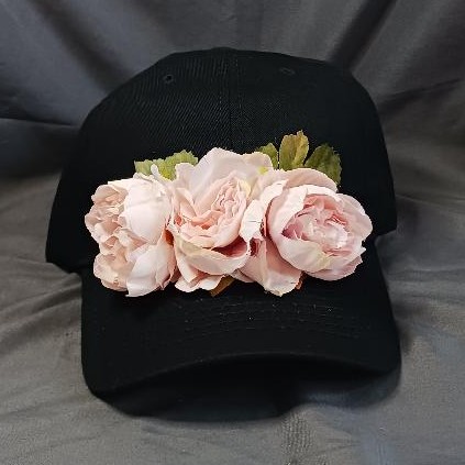 Black Cap With Light Pink Flowers