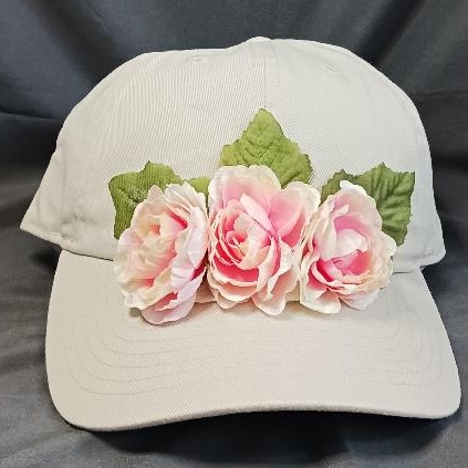Khaki Cap With Light & Dark Pink Flowers 