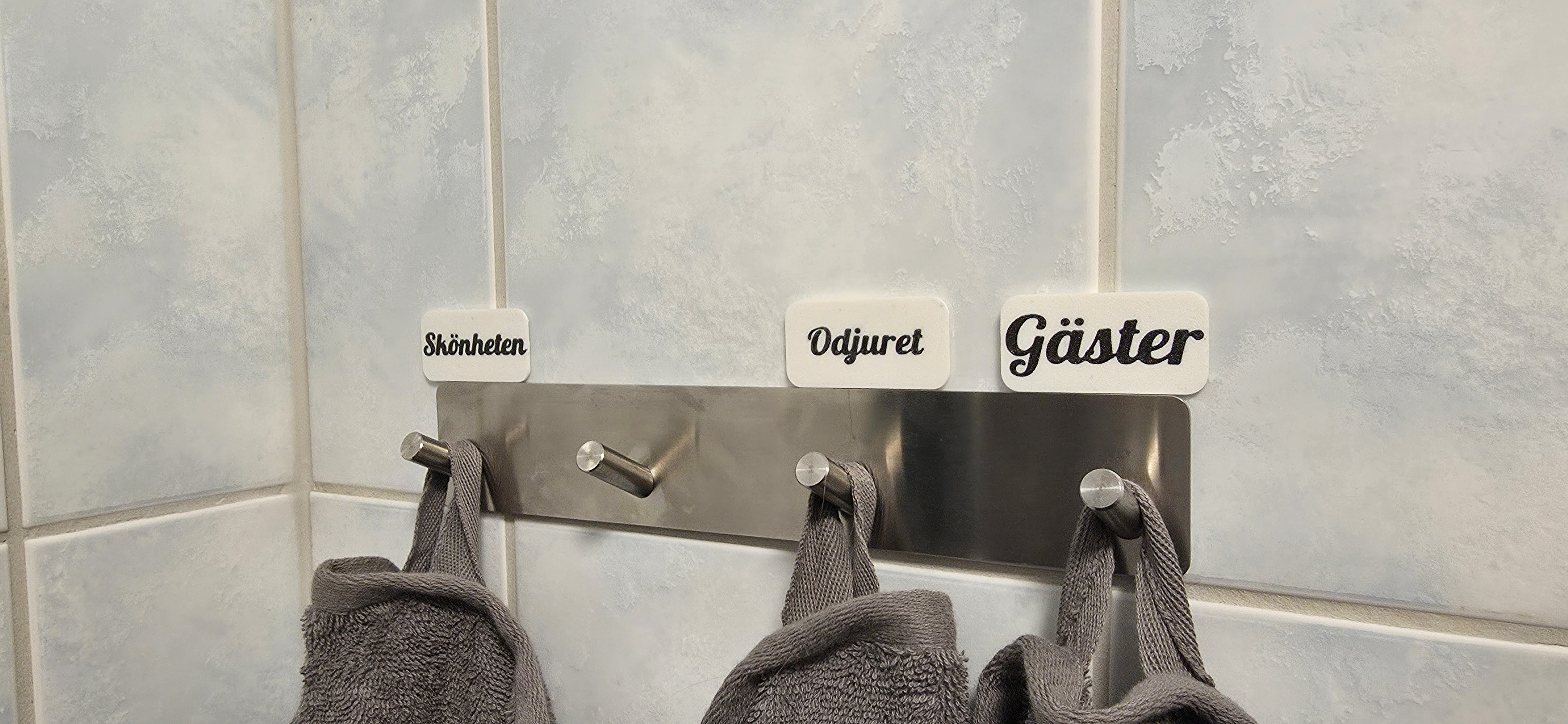 Personliga badrumsskyltar – anpassade efter dig 🧼