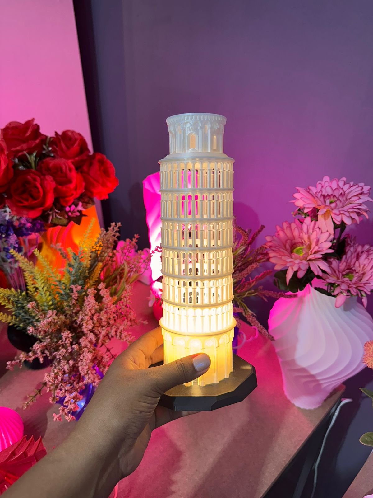 Luminária Torre de Pisa