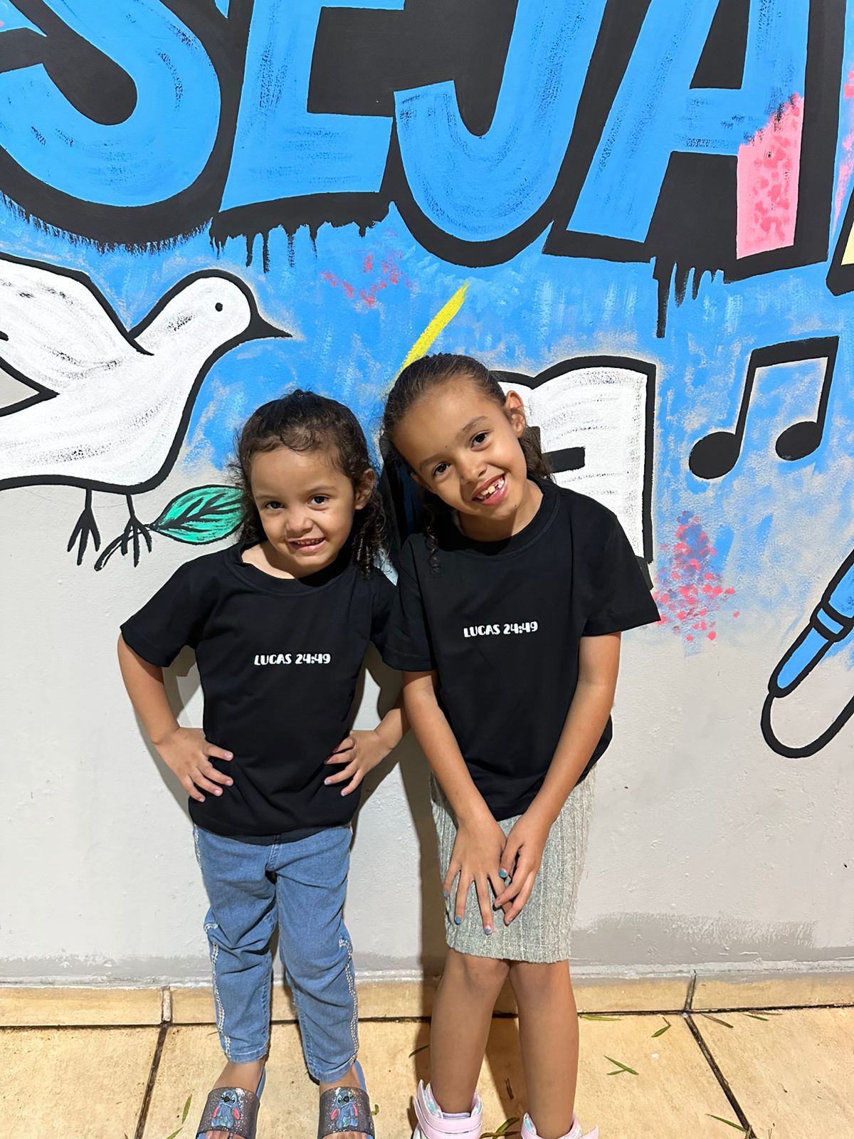 Camiseta preta personalizada infantil