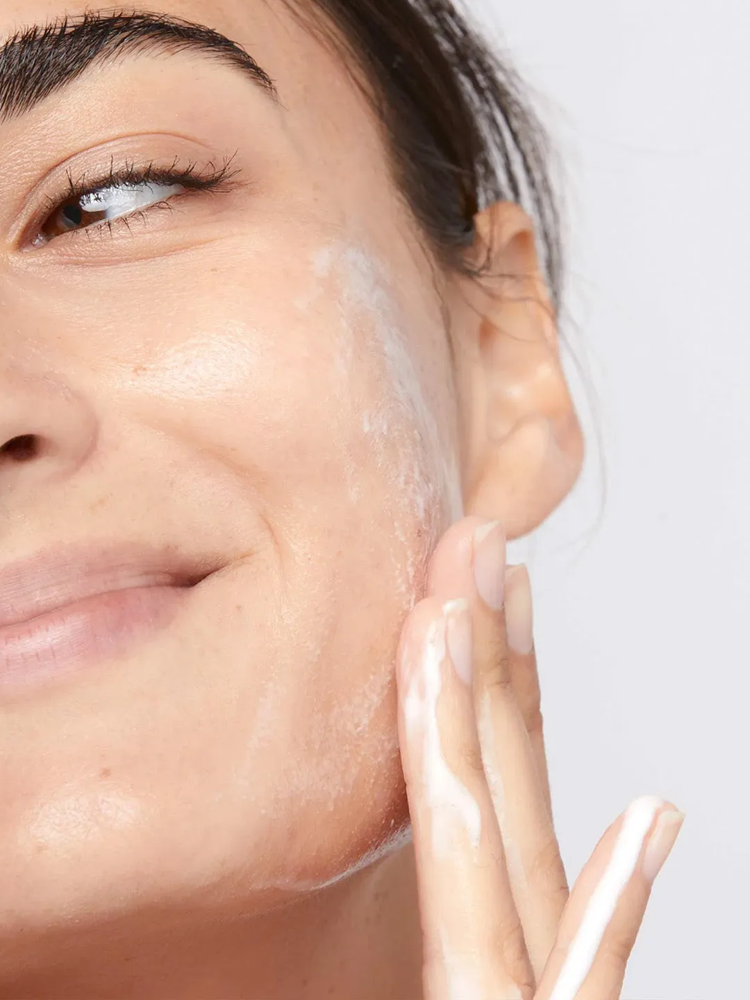 Golden Pearl Acno Clear Face Wash