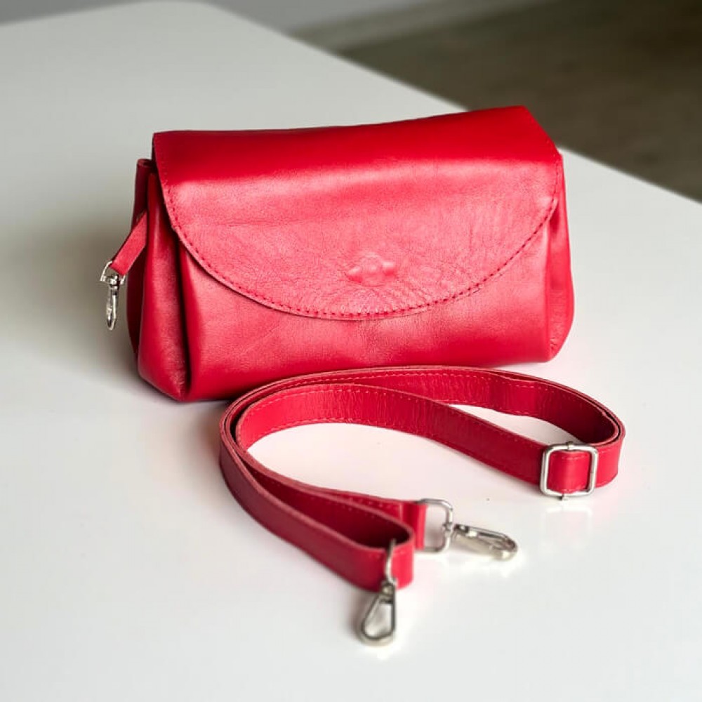 Elegant leather bag