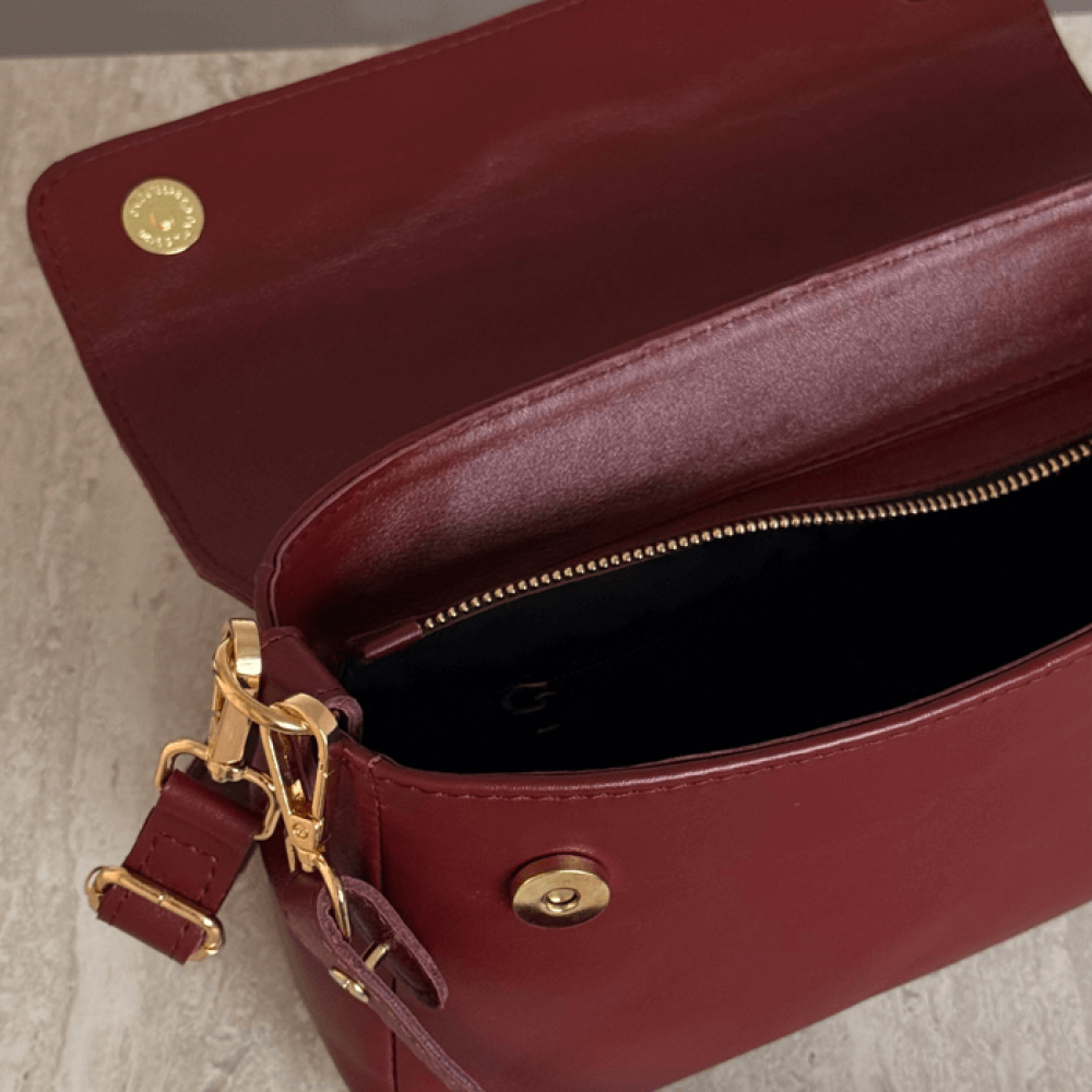 Stylish women's bag
