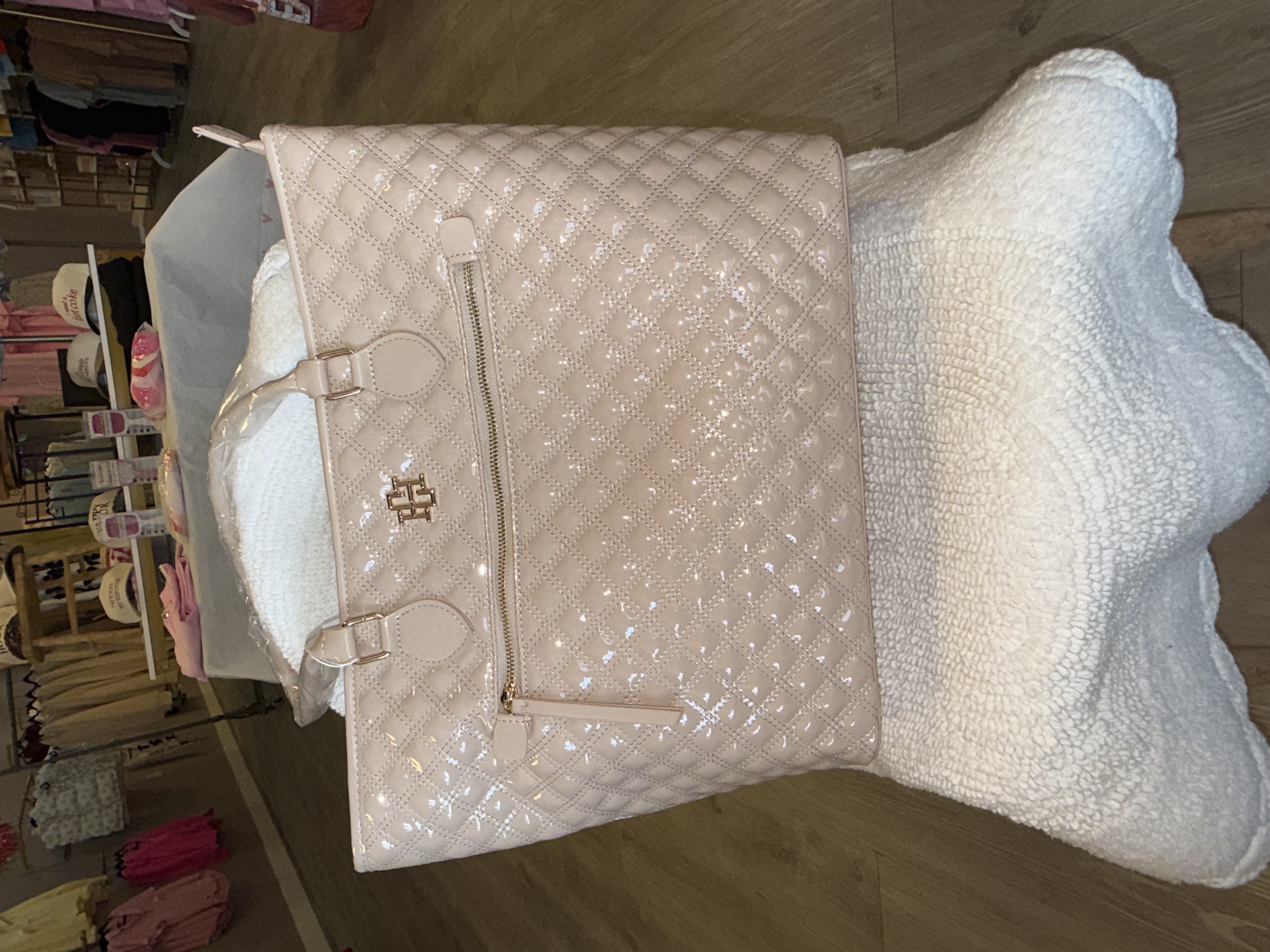 Caroline Hill Cream Purse 