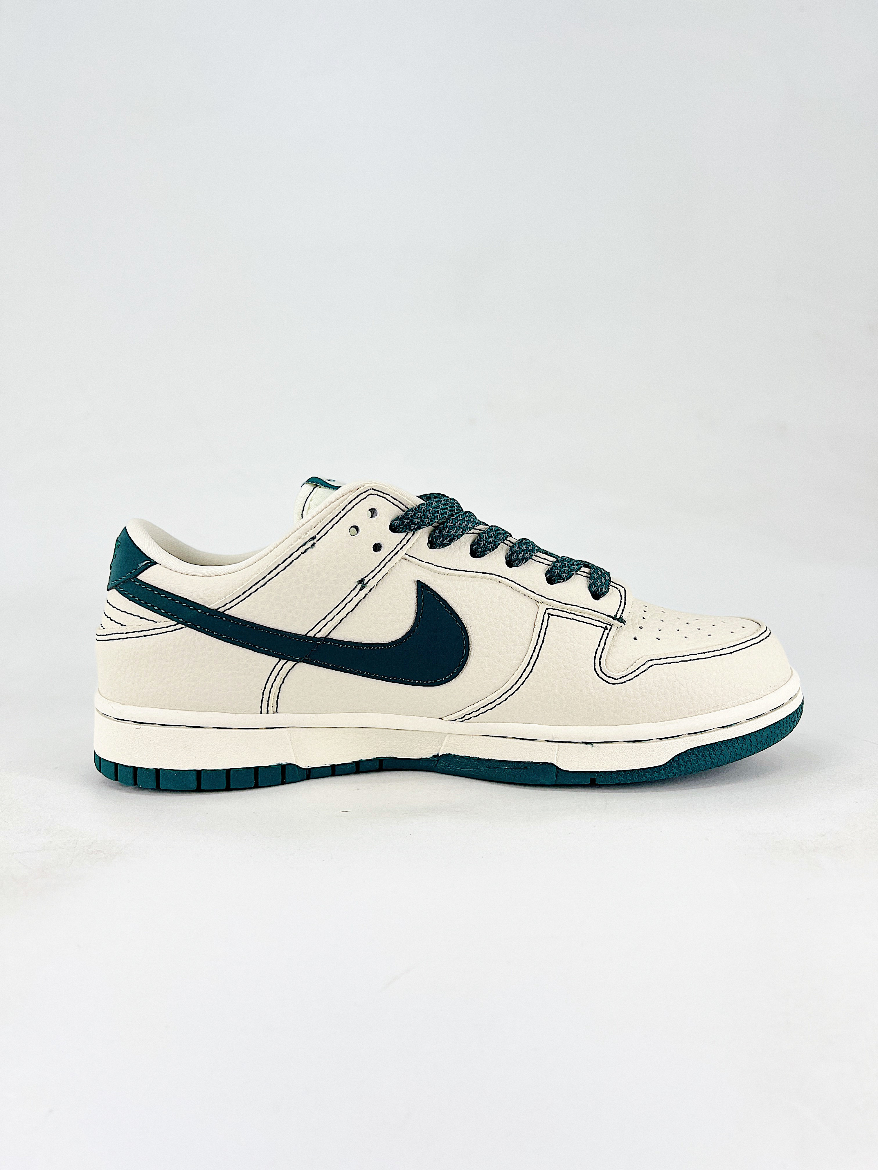 Zapatilla Nike SB Dunk Low