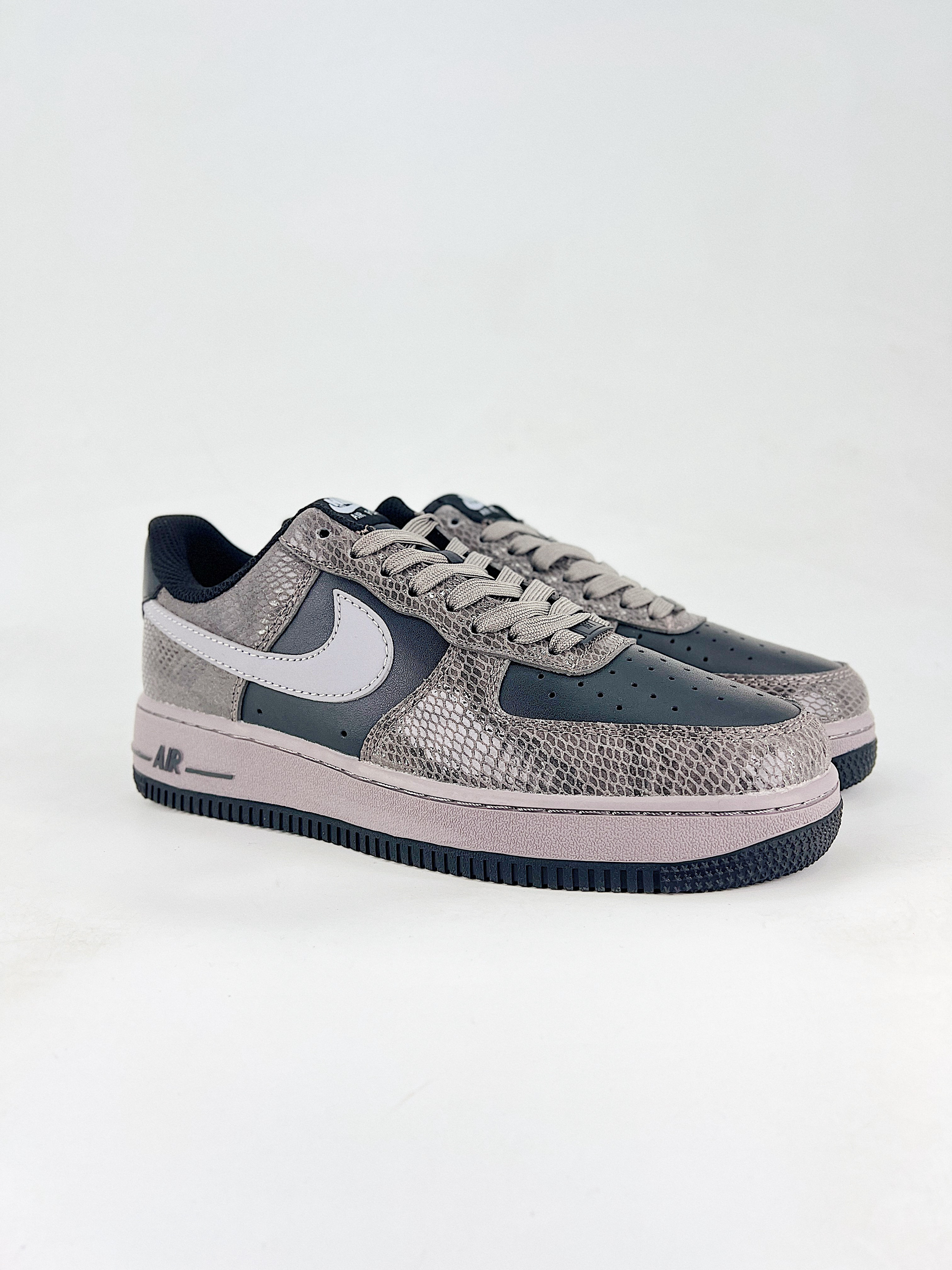 Zapatilla Nike Air Force 1