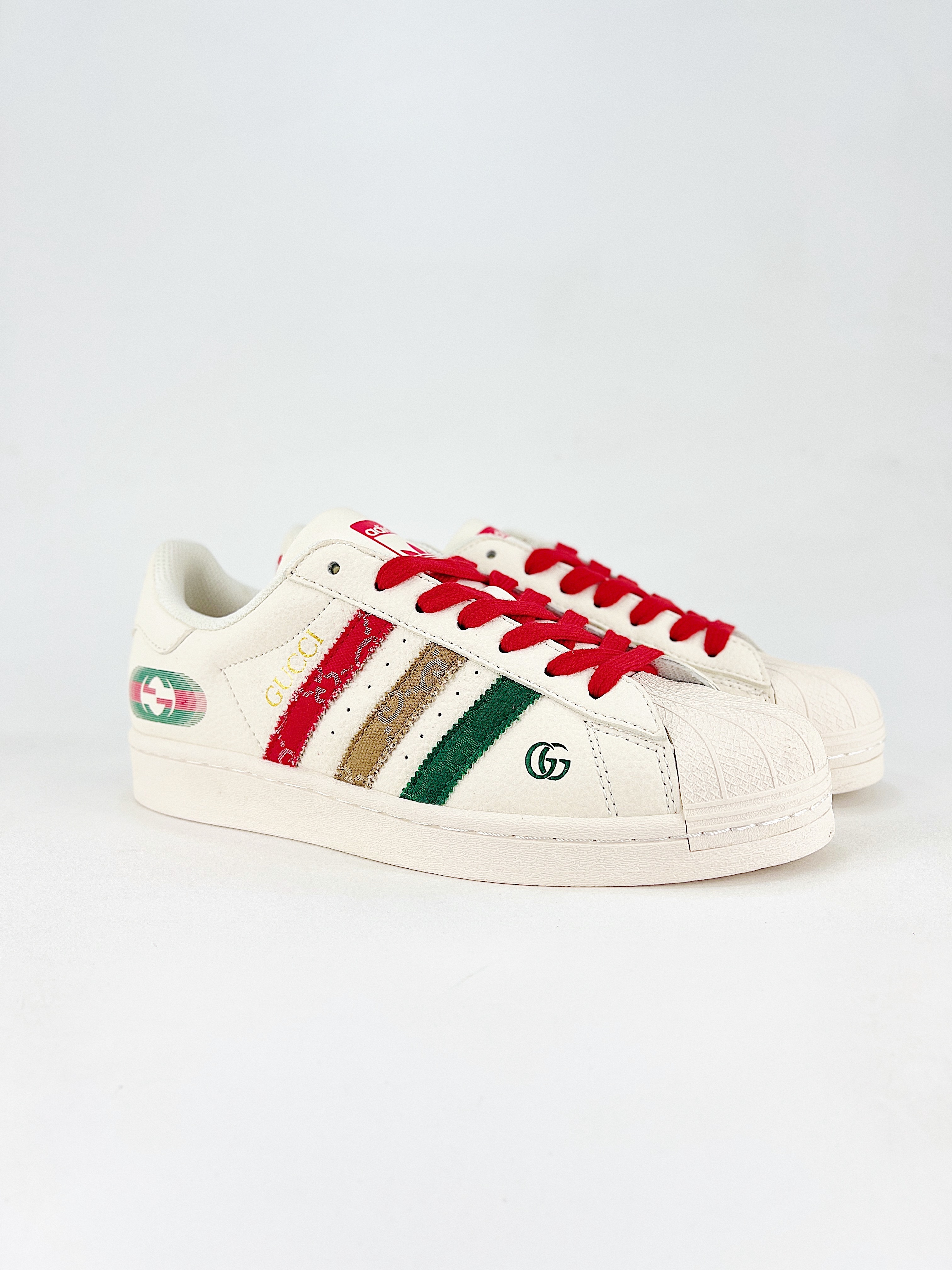 Zapatilla Adidas SuperStar