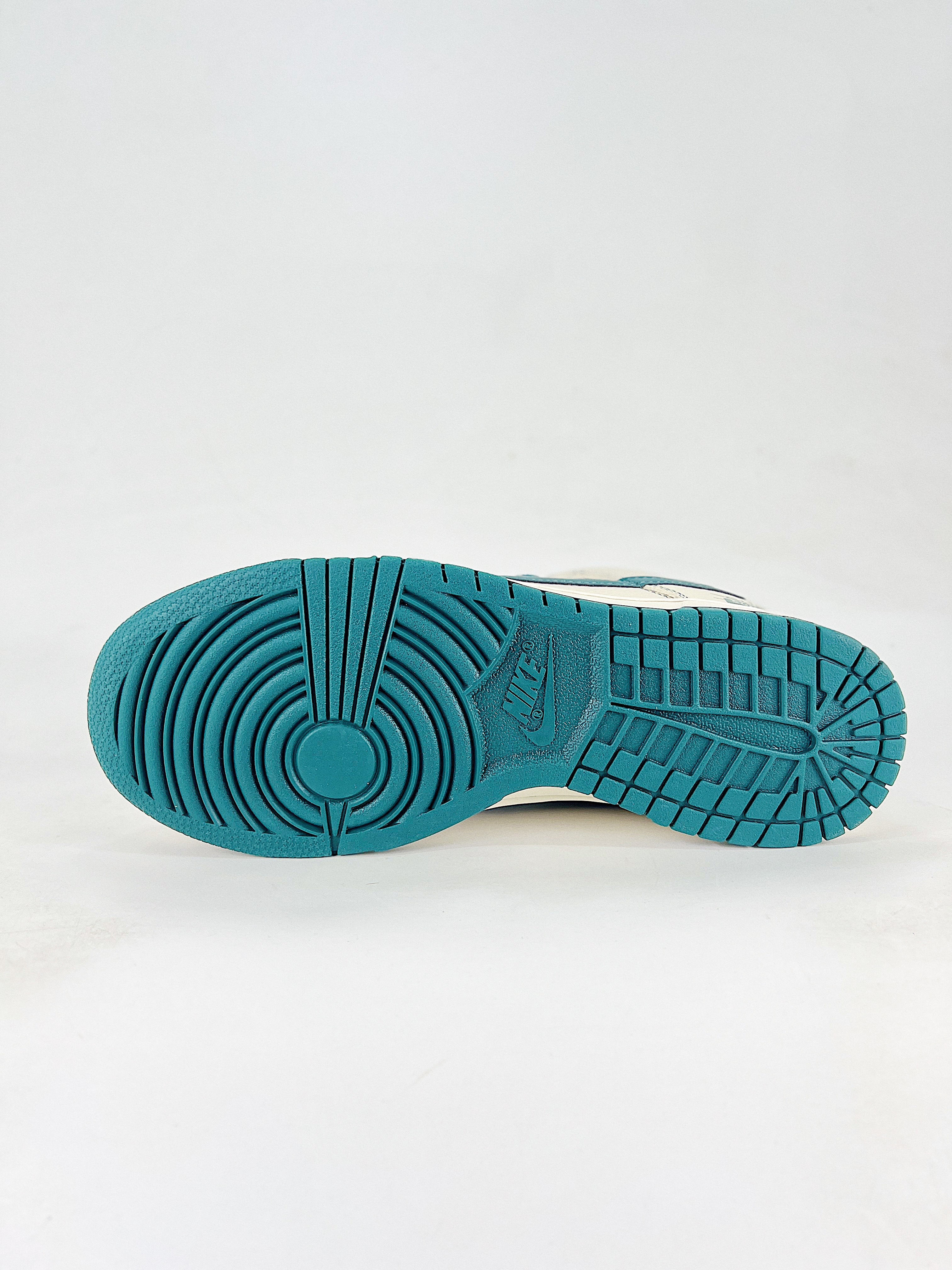 Zapatilla Nike SB Dunk Low