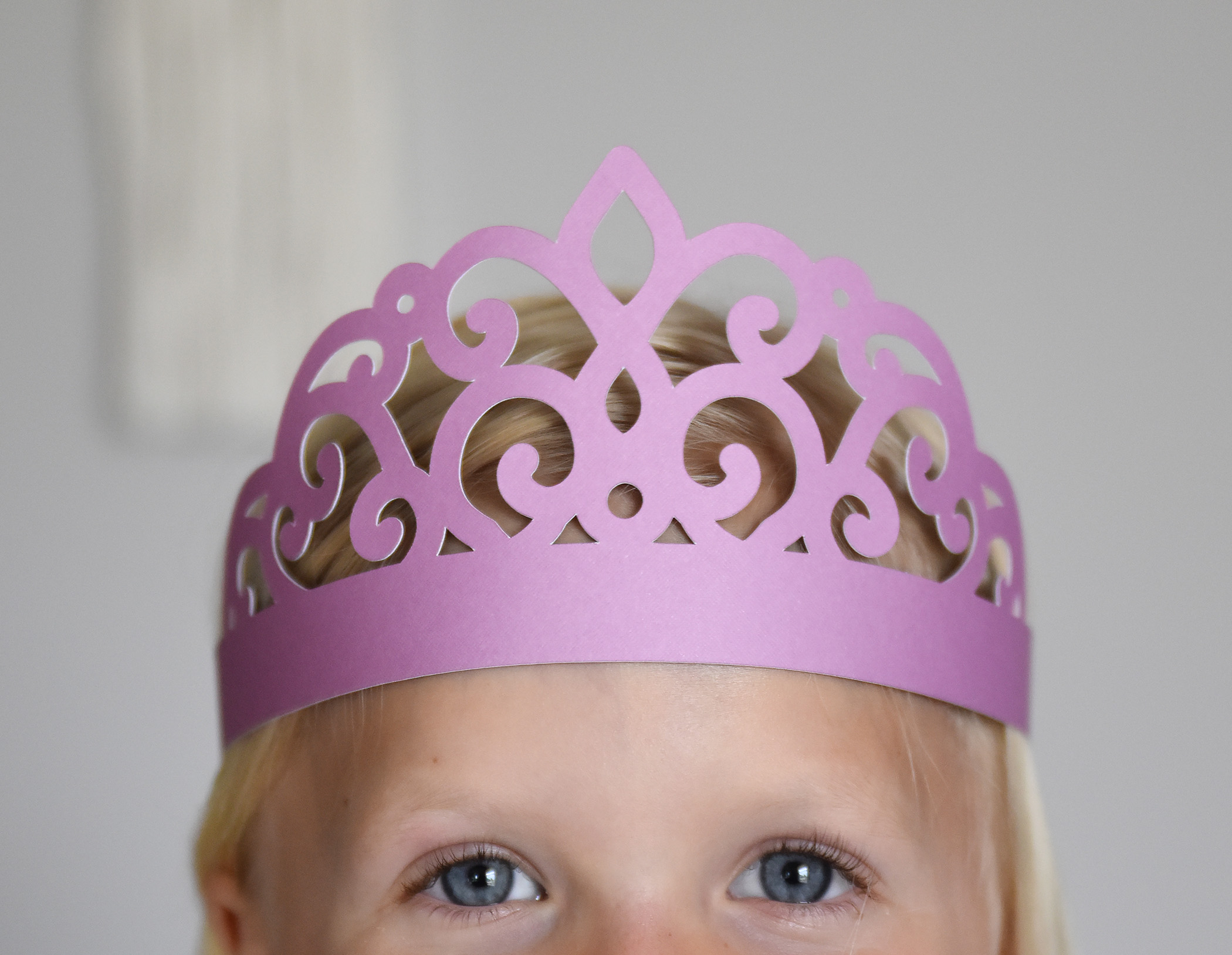 Princess Tiara SVG Template for Cricut, 3D Paper Crown Cutting Files