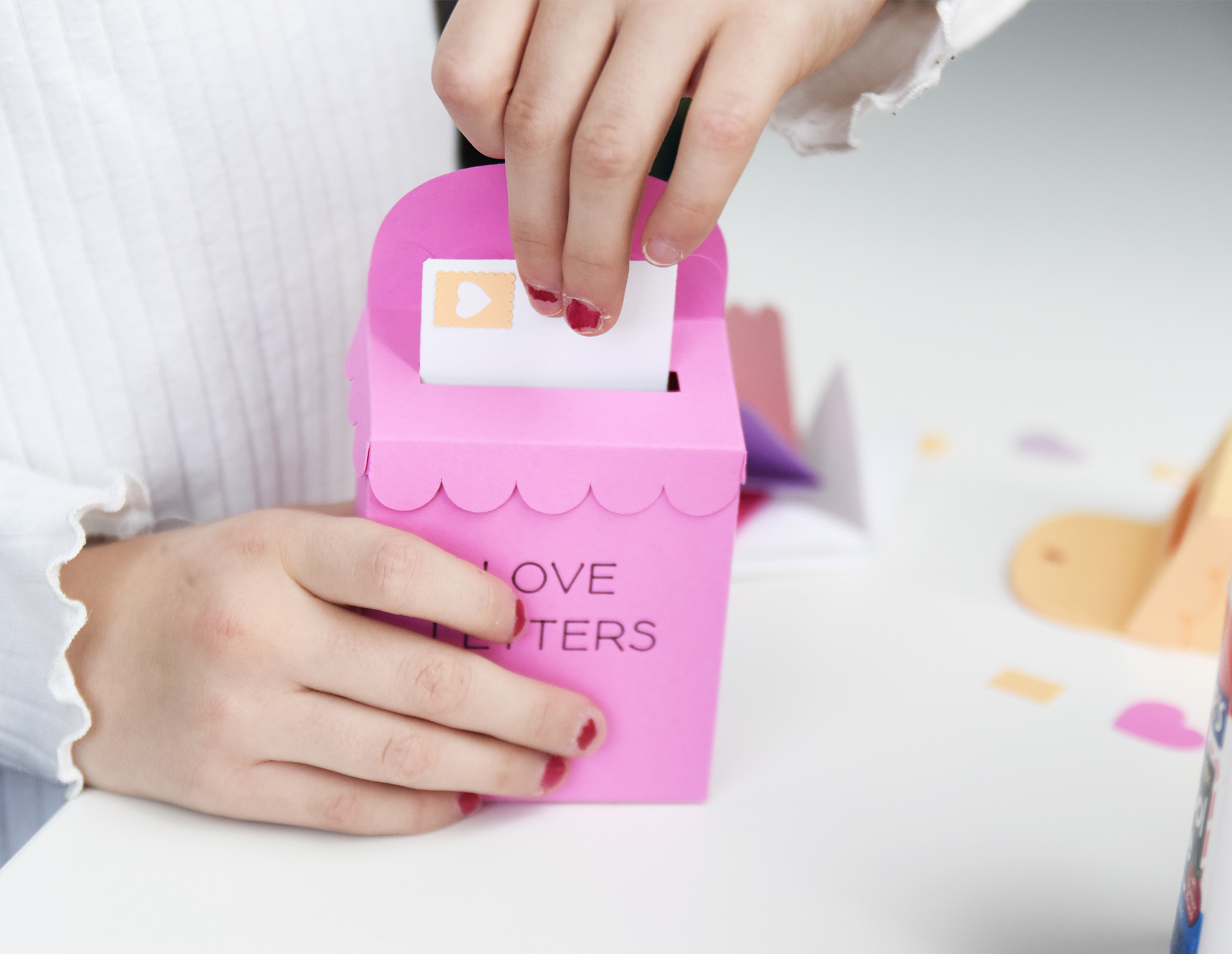 Love Letters Mailbox SVG Template for Cricut, Valentine's Day Mini Stationery Craft for Kids