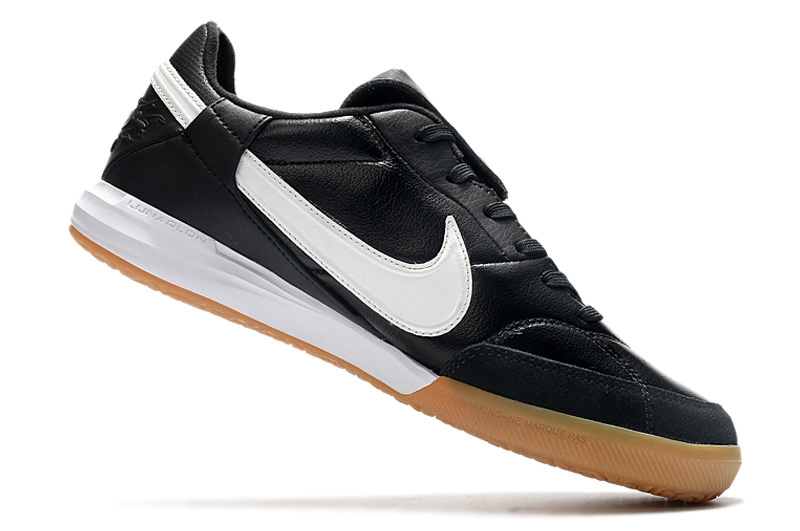 Nike The Premier III IC 