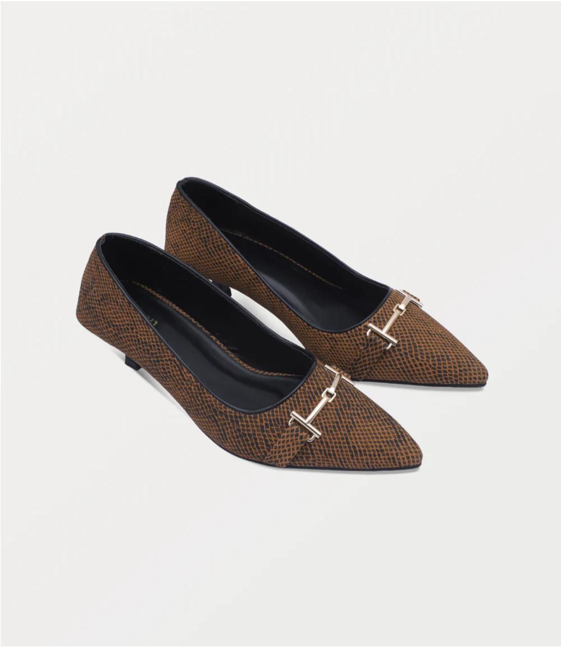 Women Court Shoes-TAN