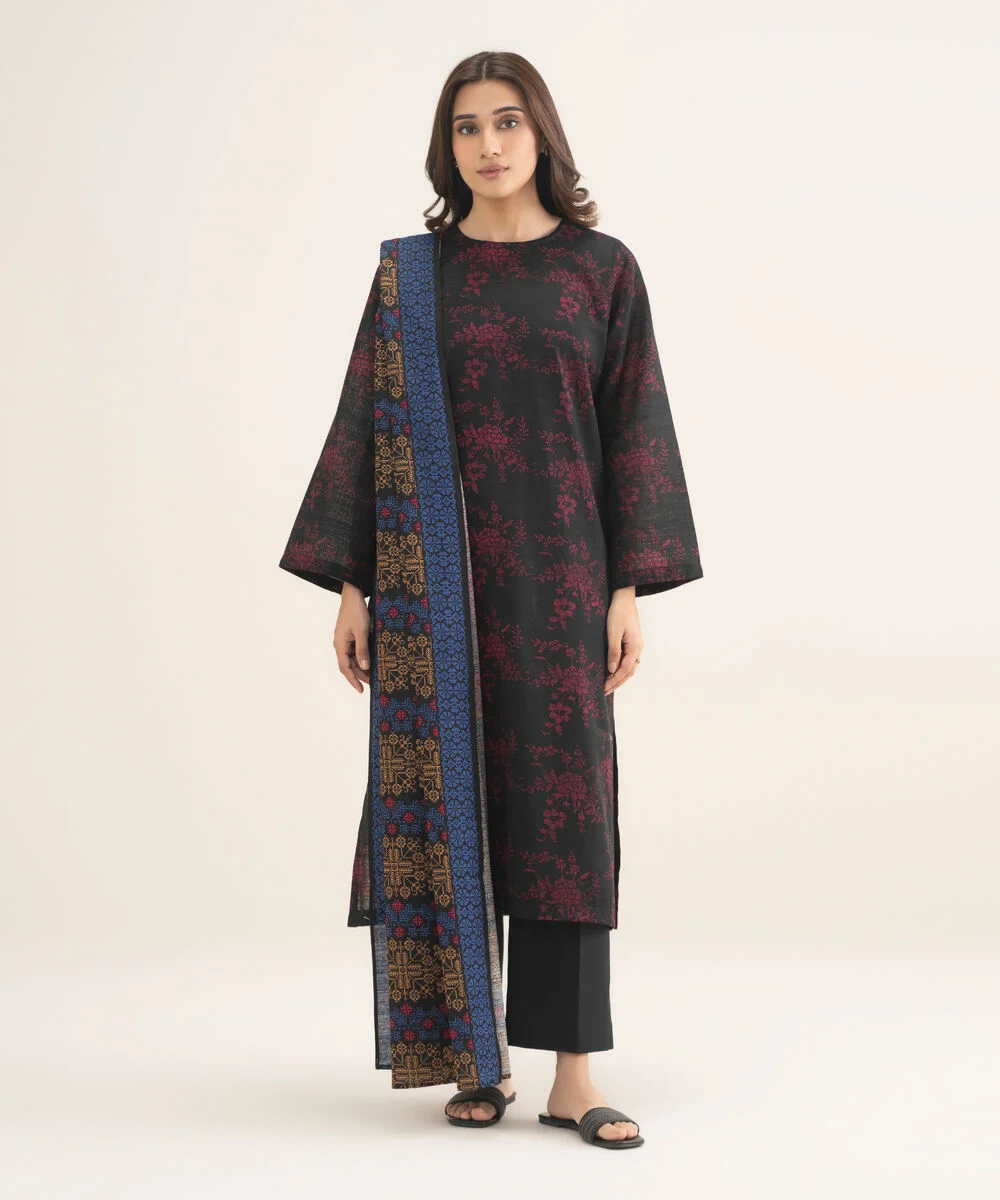 3 Piece - Printed Khaddar Suit