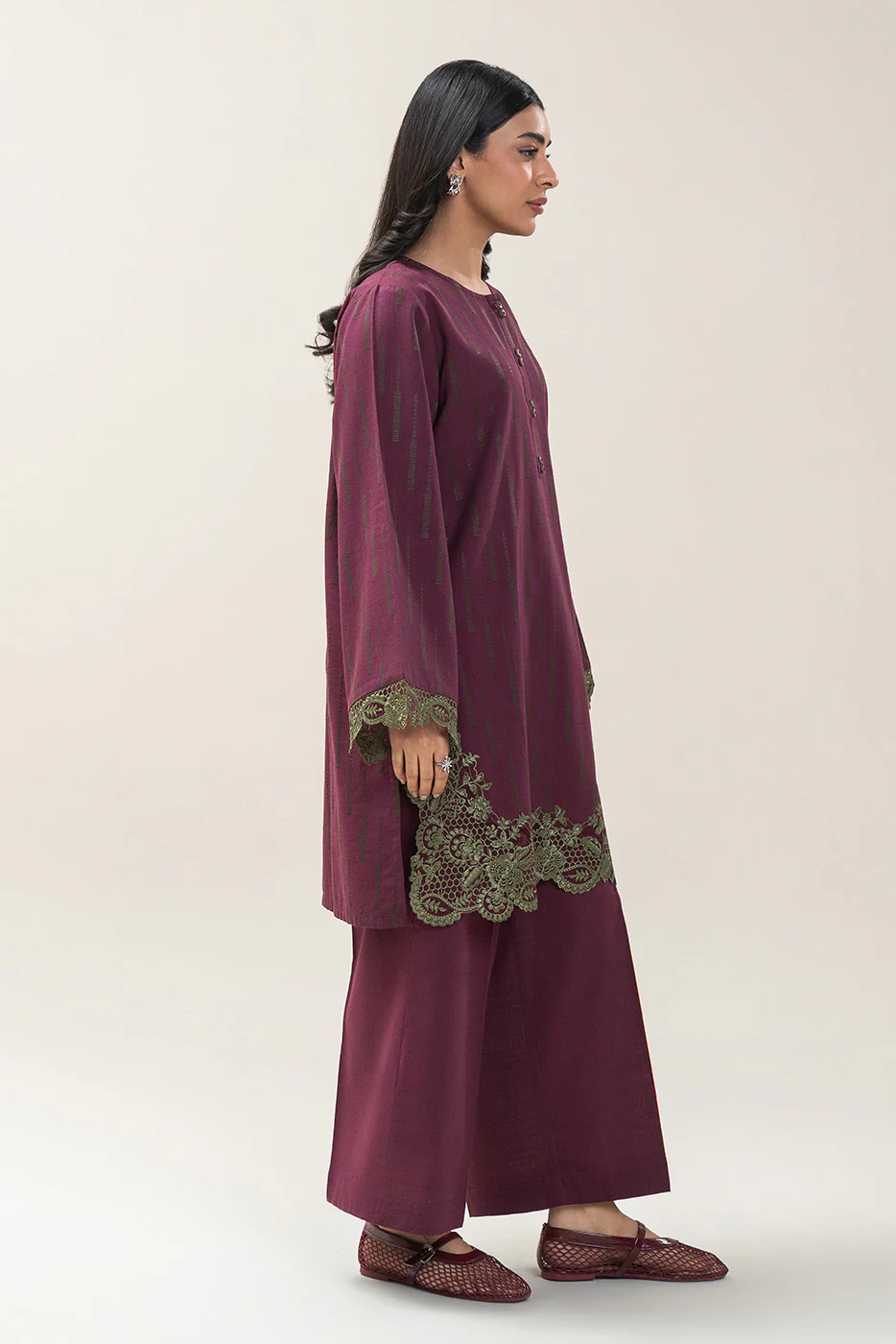 2 PIECE EMBROIDERED KHADDAR JACQUARD SUIT (PRET)