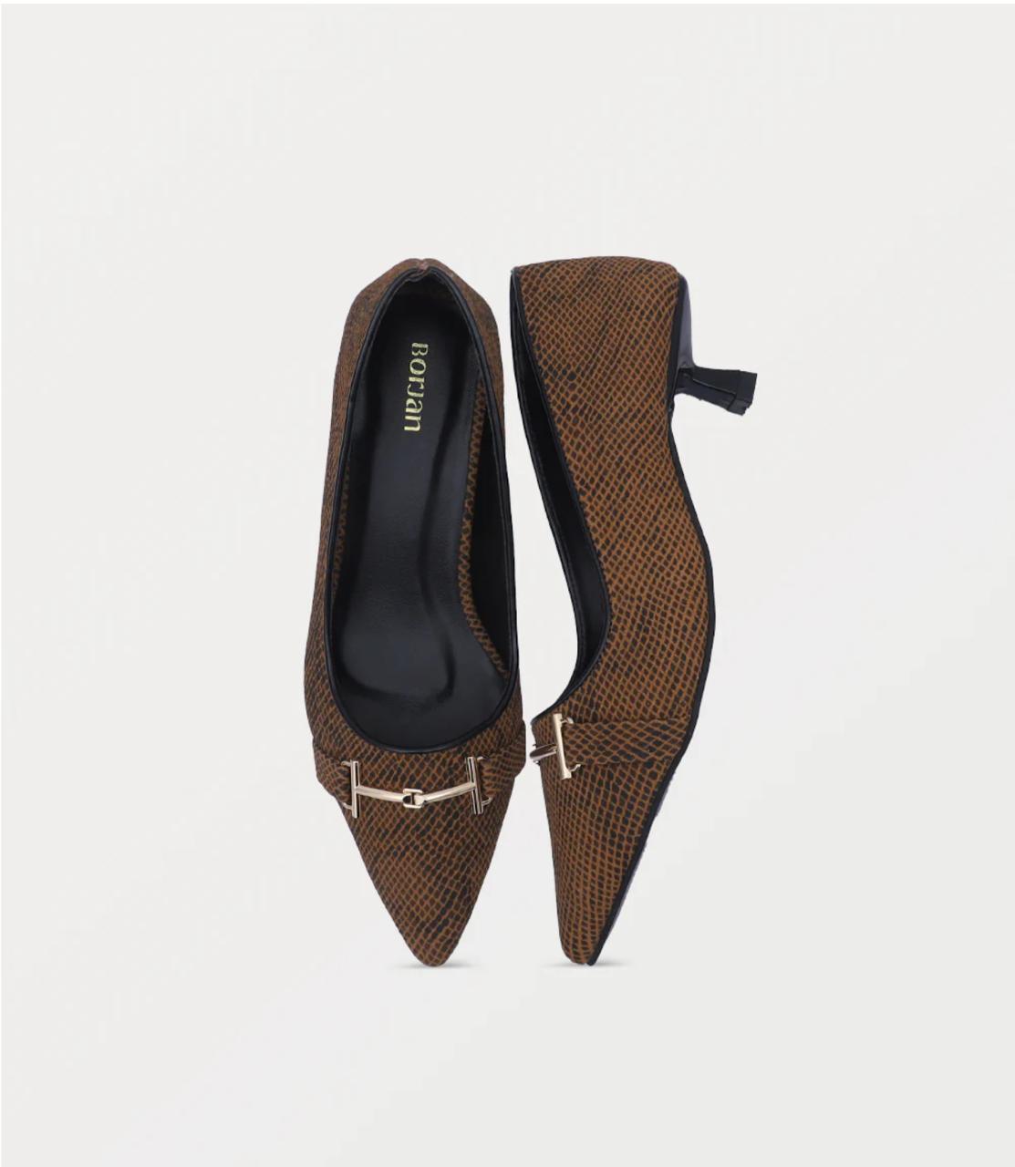 Women Court Shoes-TAN