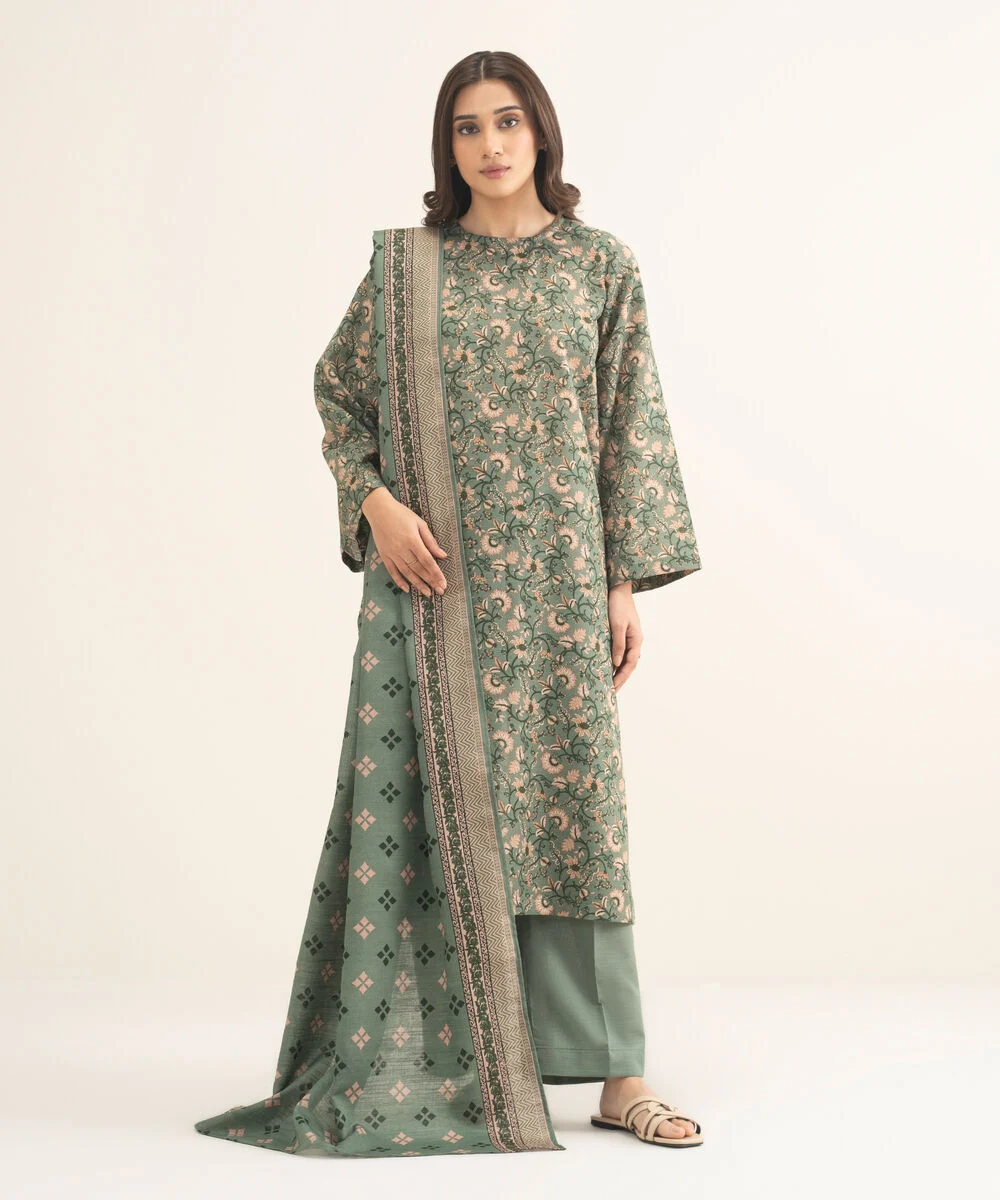 3 Piece - Printed Khaddar Suit