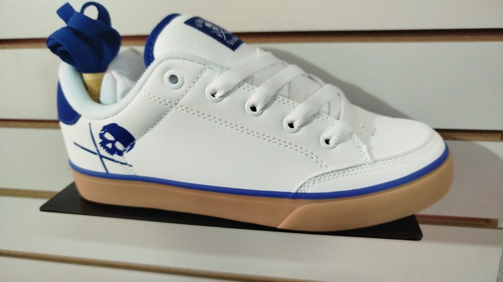 Tenis C1rca Modelo Buckler Sk