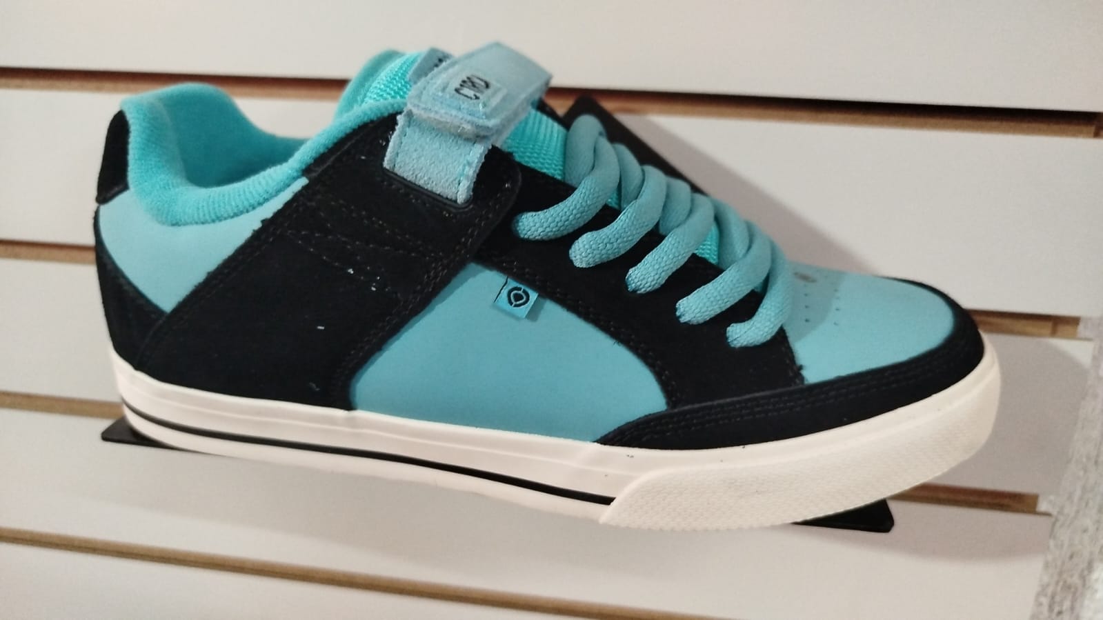 Tenis C1rca 205 Vulc 