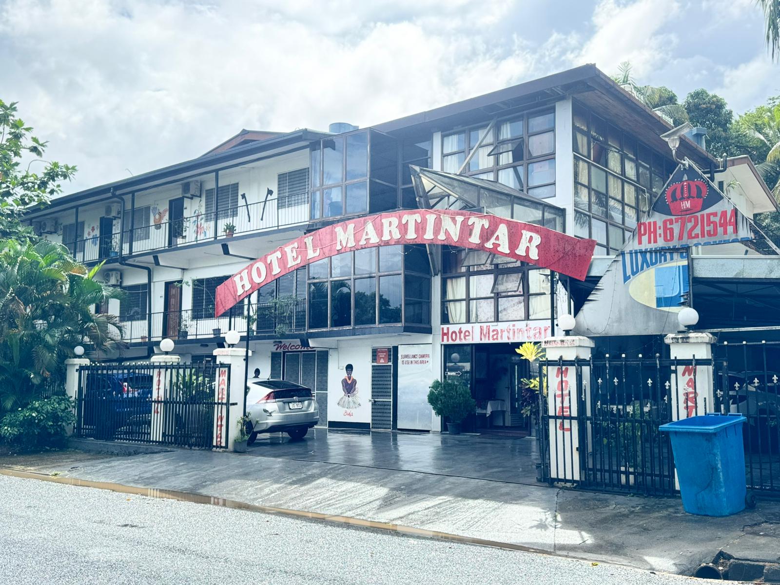 ๐
๐ซ๐๐๐ก๐จ๐ฅ๐ ๐๐จ๐ฆ๐ฆ๐๐ซ๐๐ข๐๐ฅ ๐๐ซ๐จ๐ฉ๐๐ซ๐ญ๐ฒ - ๐
๐๐ ๐๐๐๐