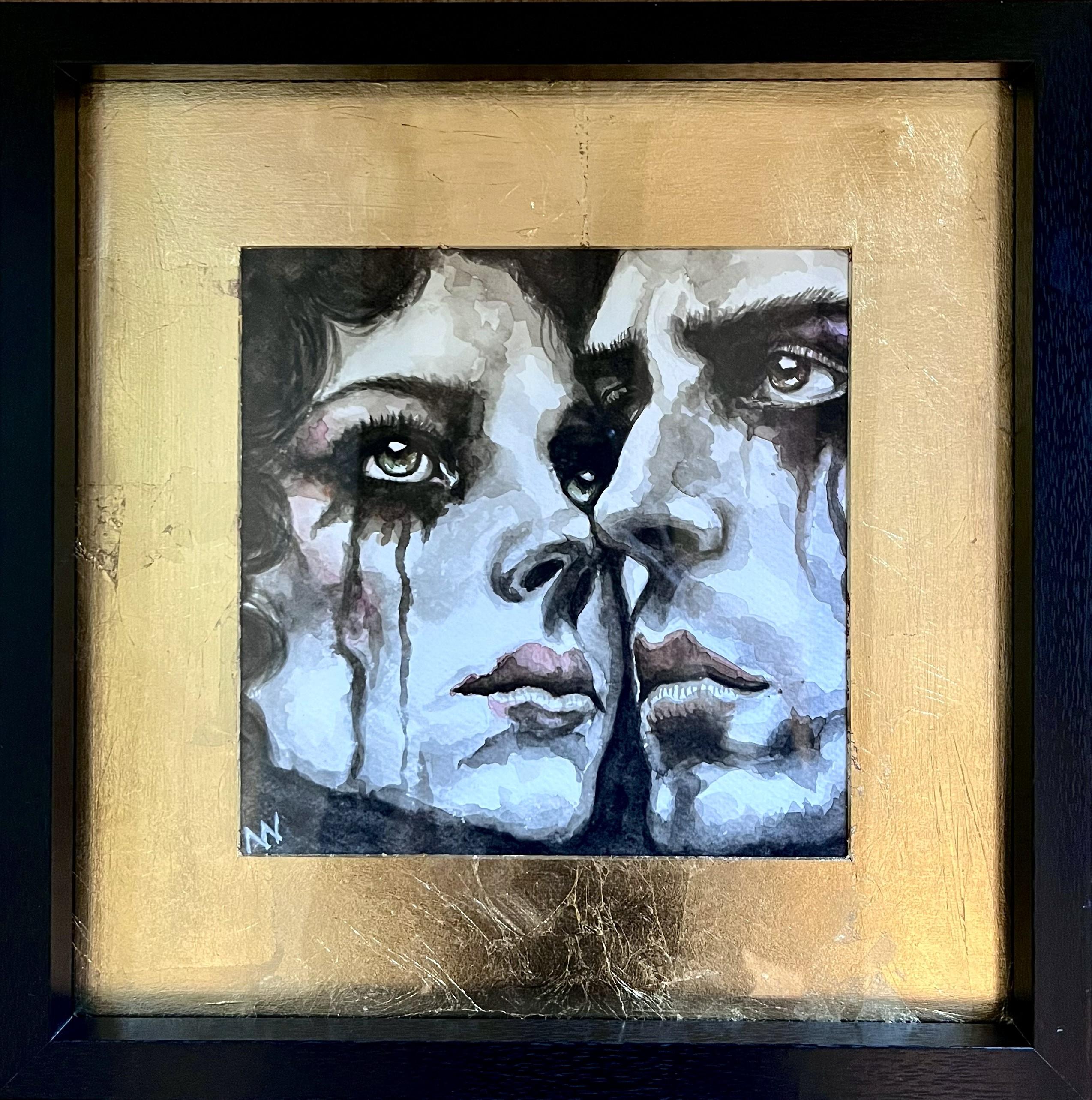 Trago no peito segredos