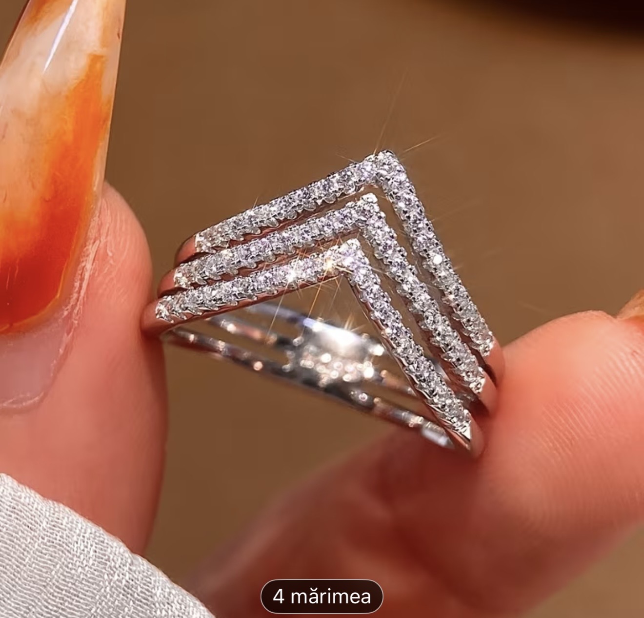 Inel din argint 925 în formă de V