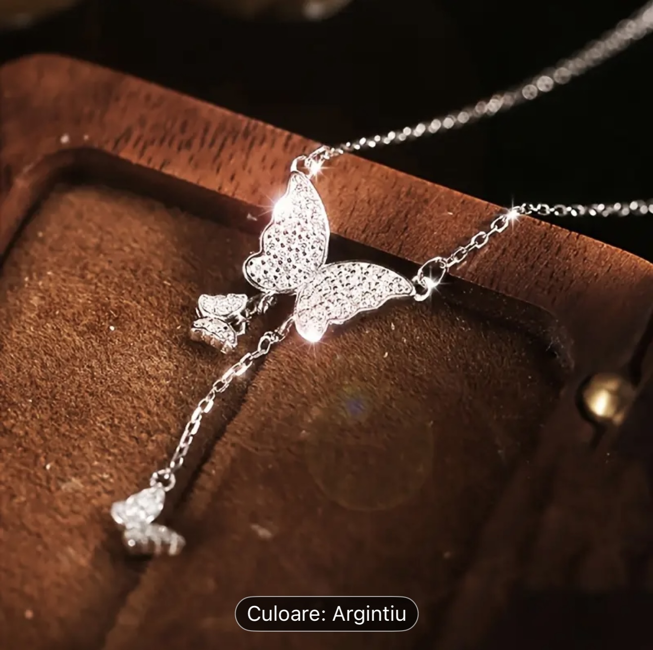 Colier cu pandantiv Fluture