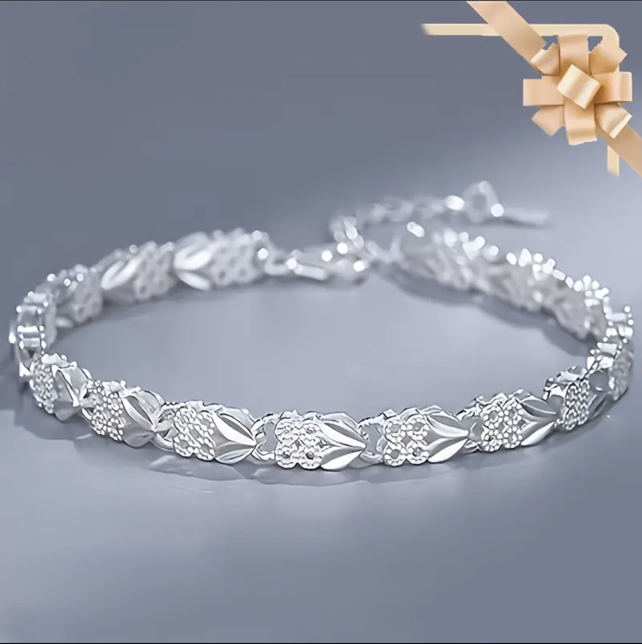 Brățară model floral