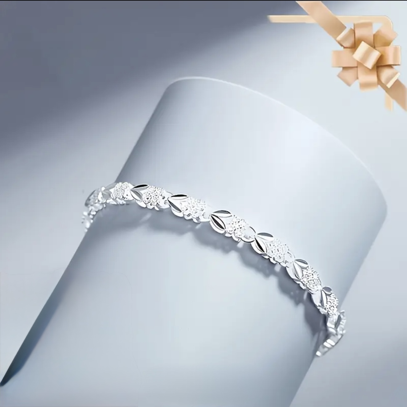 Brățară model floral