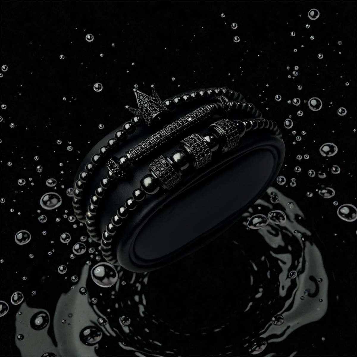 Set Brățară Coroană cu mărgele negre