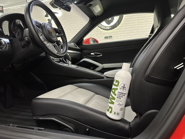 Swag CANNABIS LEATHER LIQUID WAX