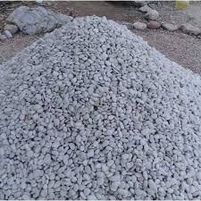 Split Koral berbagai ukuruan/Crushed Gravel Stones
