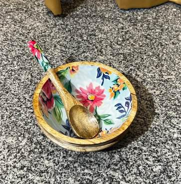 Epoxy Resin Handcrafted Wooden Salad Bowl with Spoon Set