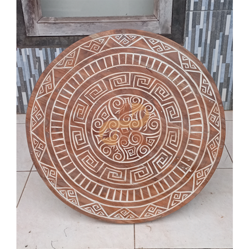 DOE 007 - Asmat Square Table