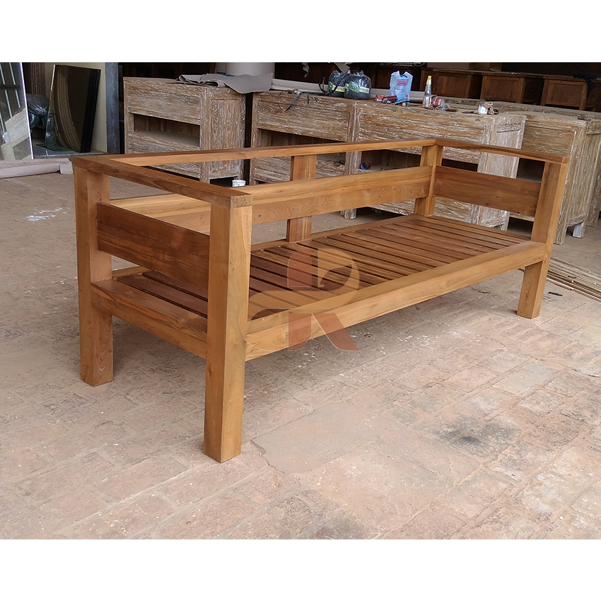 DBN 005 - Bintoro Large Bench 1