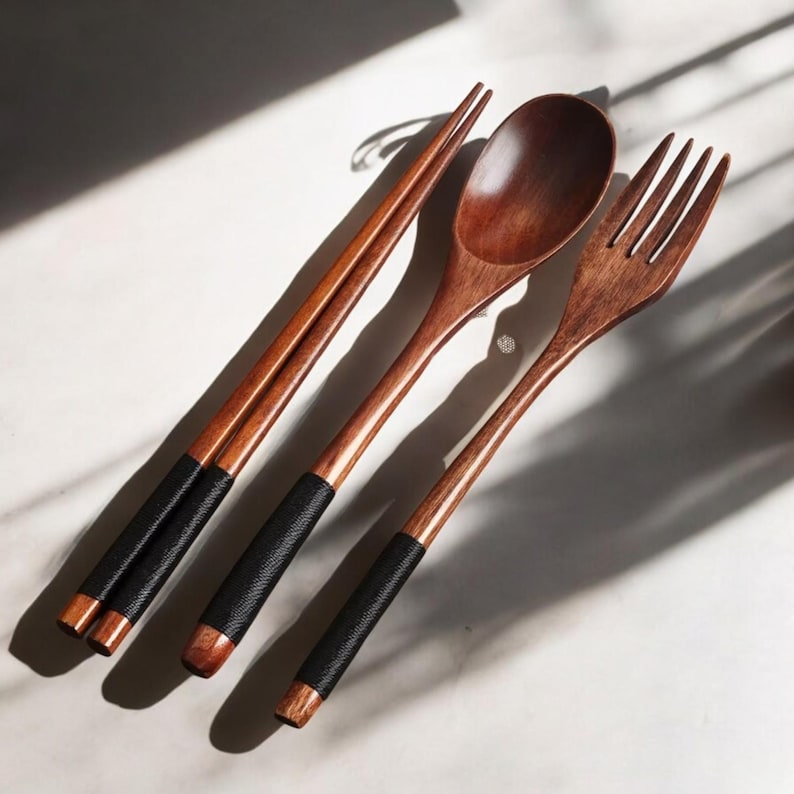 Wood Cutlery Set: Japanese Portable Tableware with Black Handle