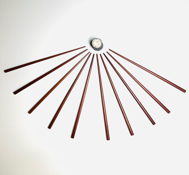 5 PCS Handmade Disposable Chopsticks Š Eco-Friendly Wooden Chopsticks for Sushi, Noodles, Asian Cuisine, Biodegradable Utensils